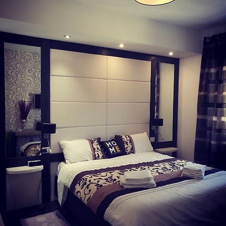 مبيت وإفطار لا سبيتسْيا Voyage Prive Deluxe المظهر الخارجي الصورة