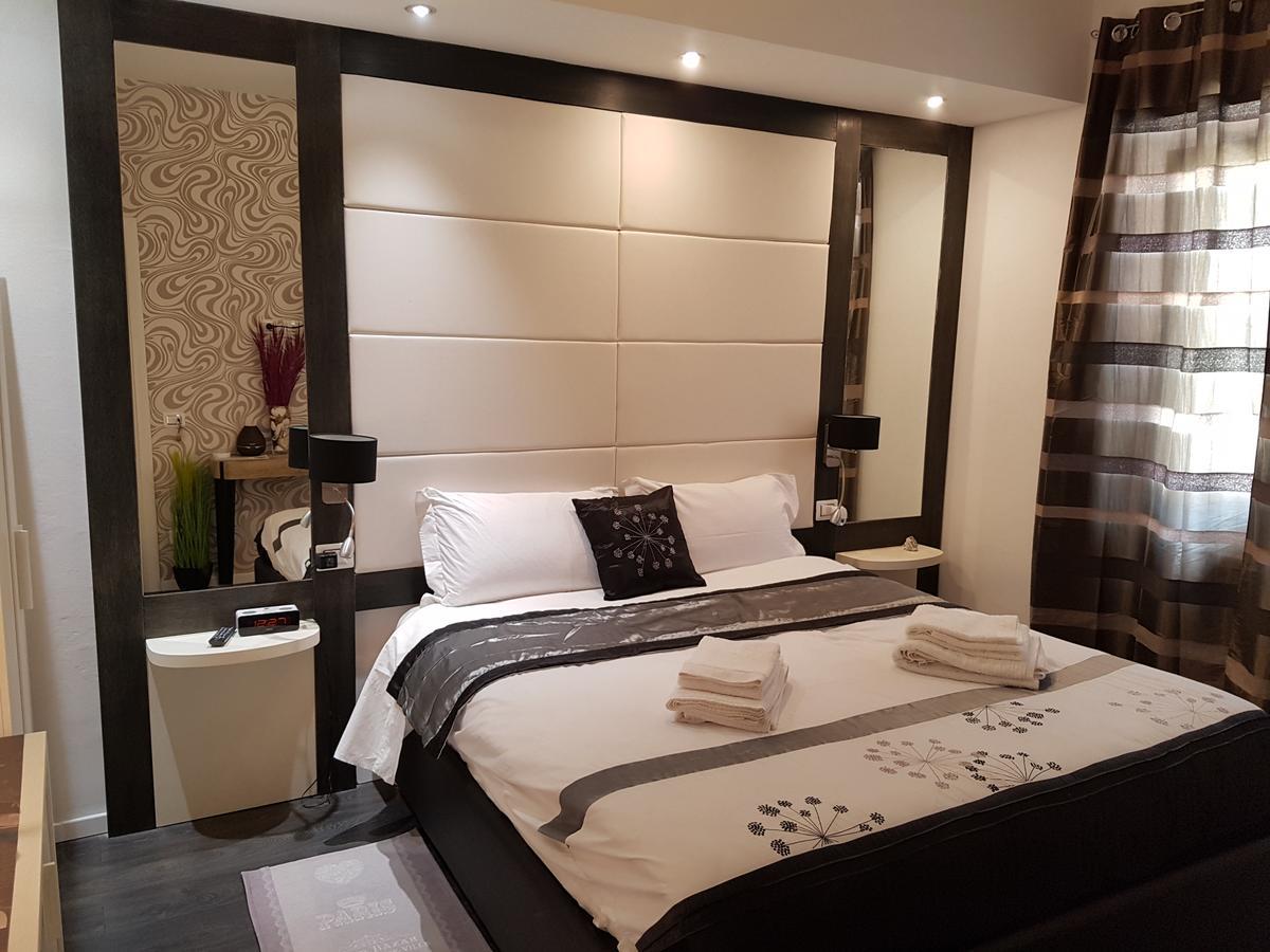 مبيت وإفطار لا سبيتسْيا Voyage Prive Deluxe المظهر الخارجي الصورة